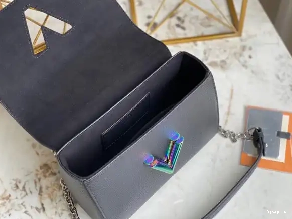 VUITTON LOUIS MM TWIST 0510